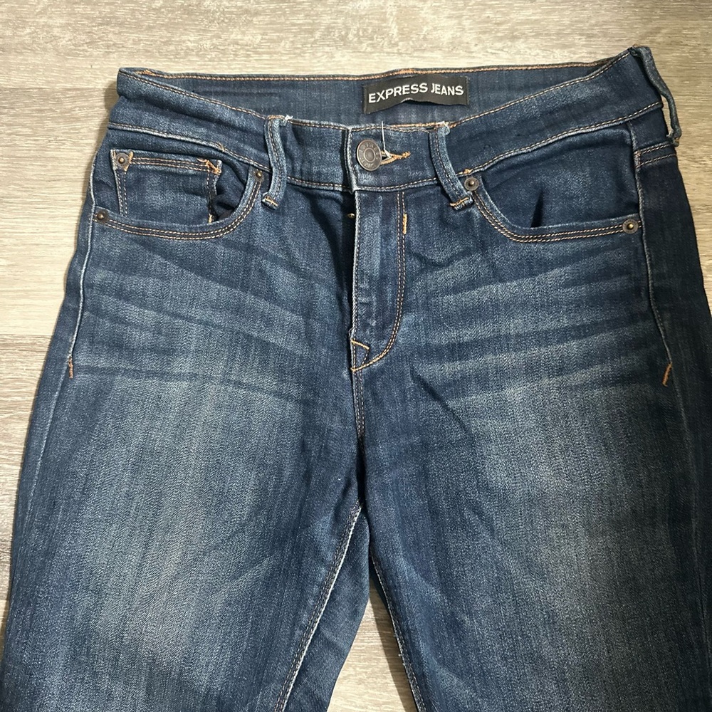Express Jeans - Picture 2 of 6